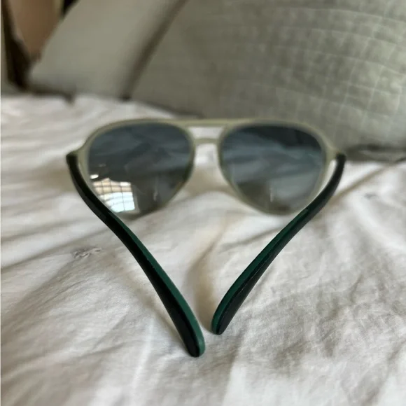 Goodr Mach G Sunglasses - Picture 3 of 6